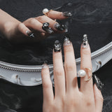 Load image into Gallery viewer, 10pcs SIZE S M L Handmade Craft Press On Nails, Snowflake And Stars Black Nail Art Fashion Sparkling Fake Nails For Women And Girls